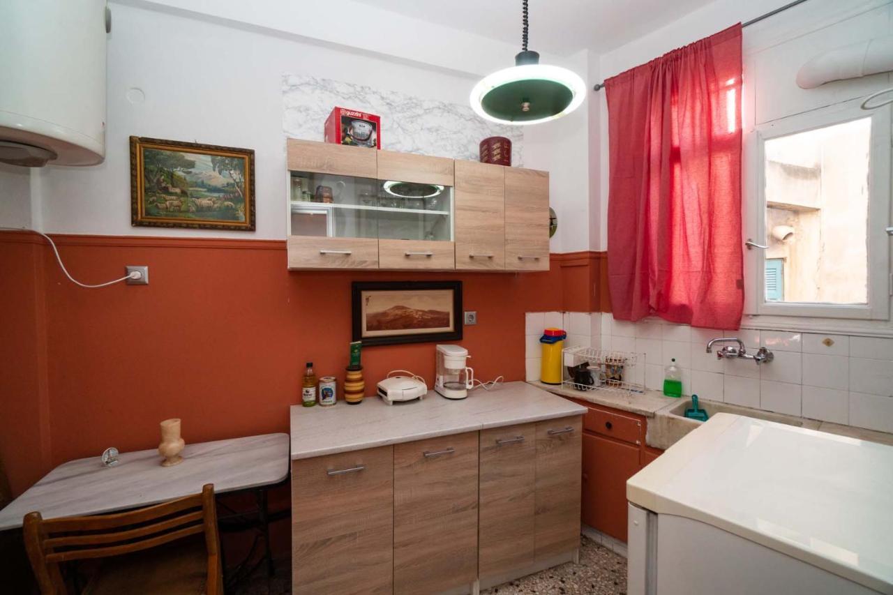 Acropolis View Vintage Style Apartment In Koukaki Athen Exterior foto